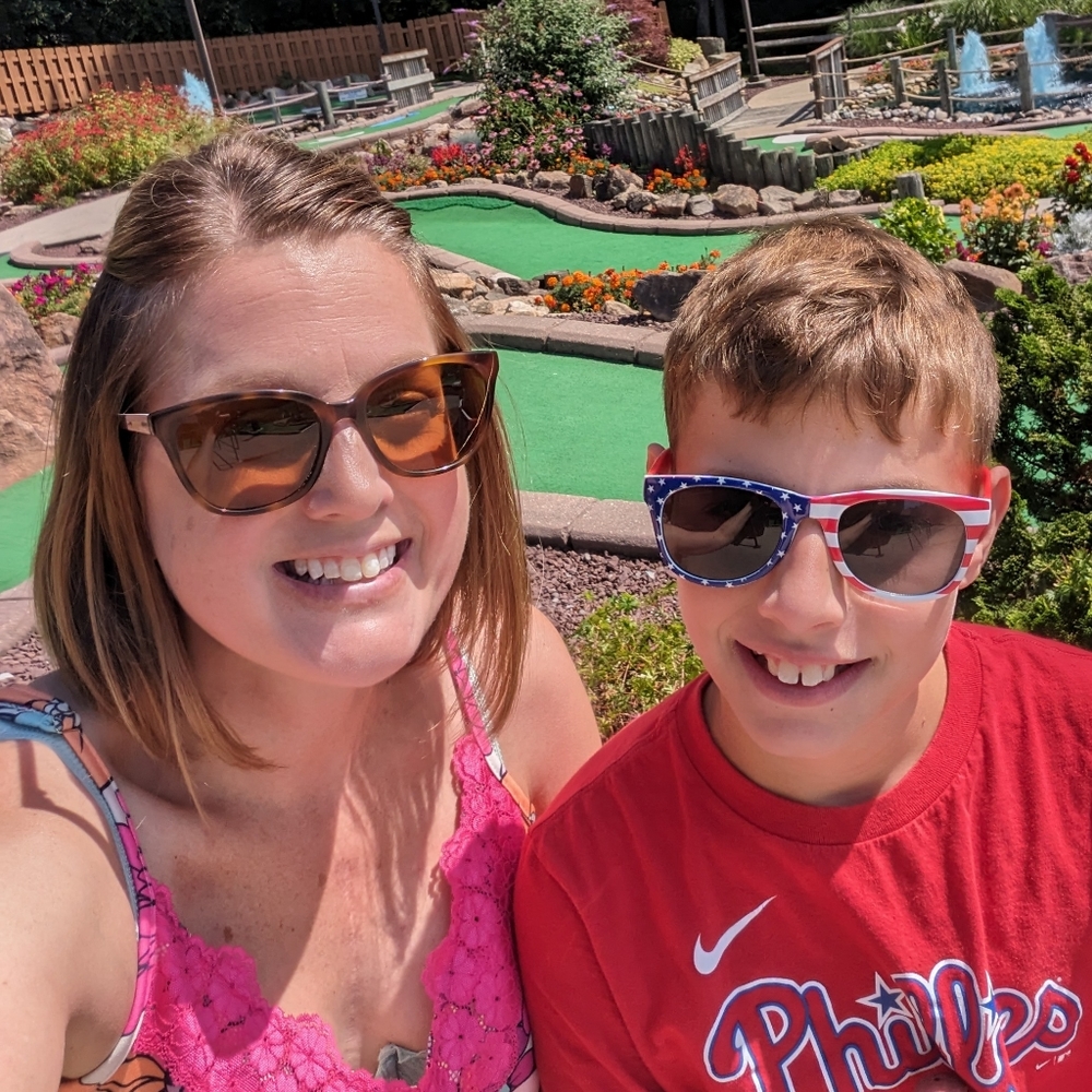 Meet your Posher, Nina